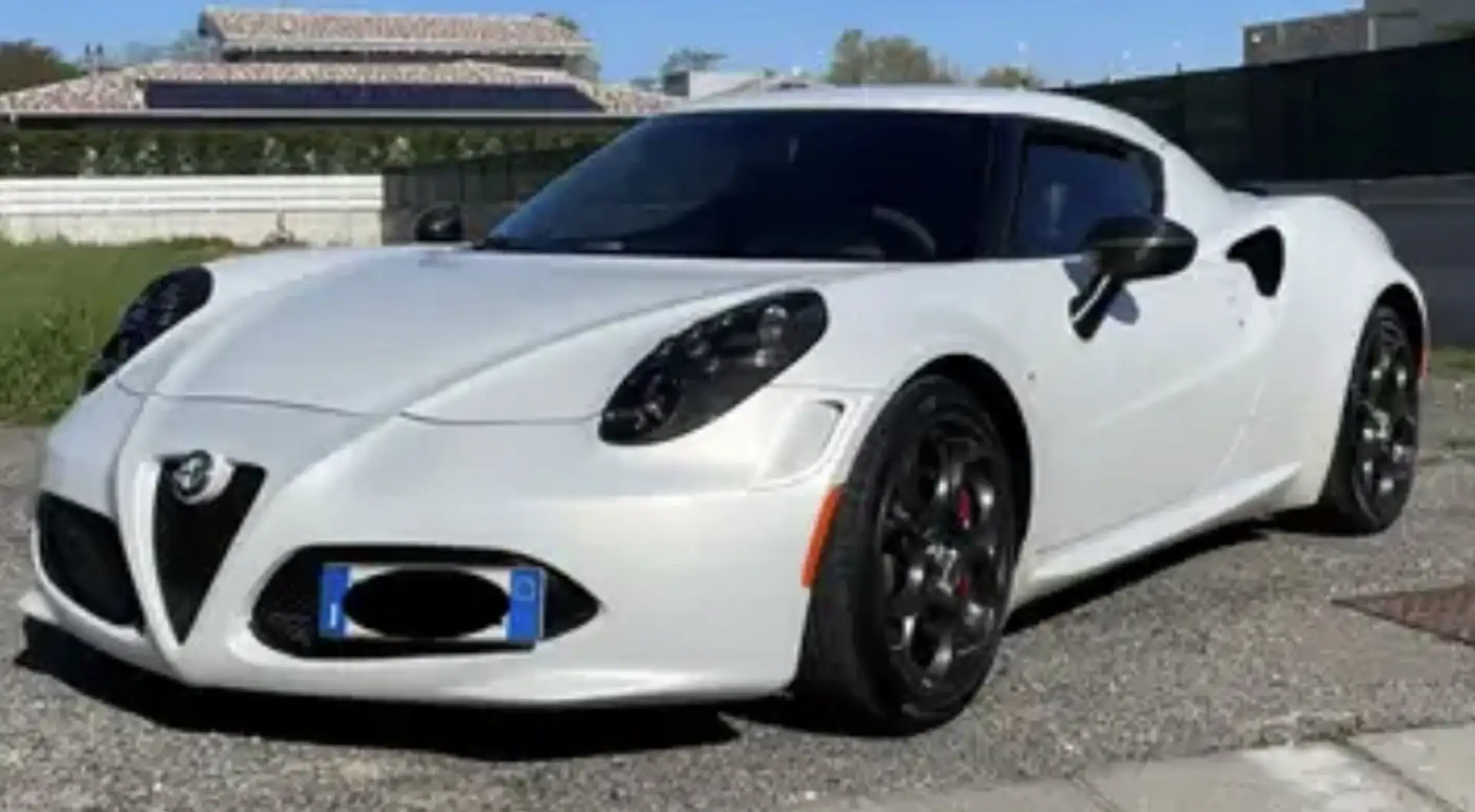 Alfa Romeo 4C Coupe 1750 tbi 240cv tct Launch - 1