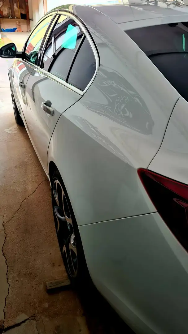 Opel Insignia 2.8 V6 Turbo 4x4 Aut. OPC Biały - 2