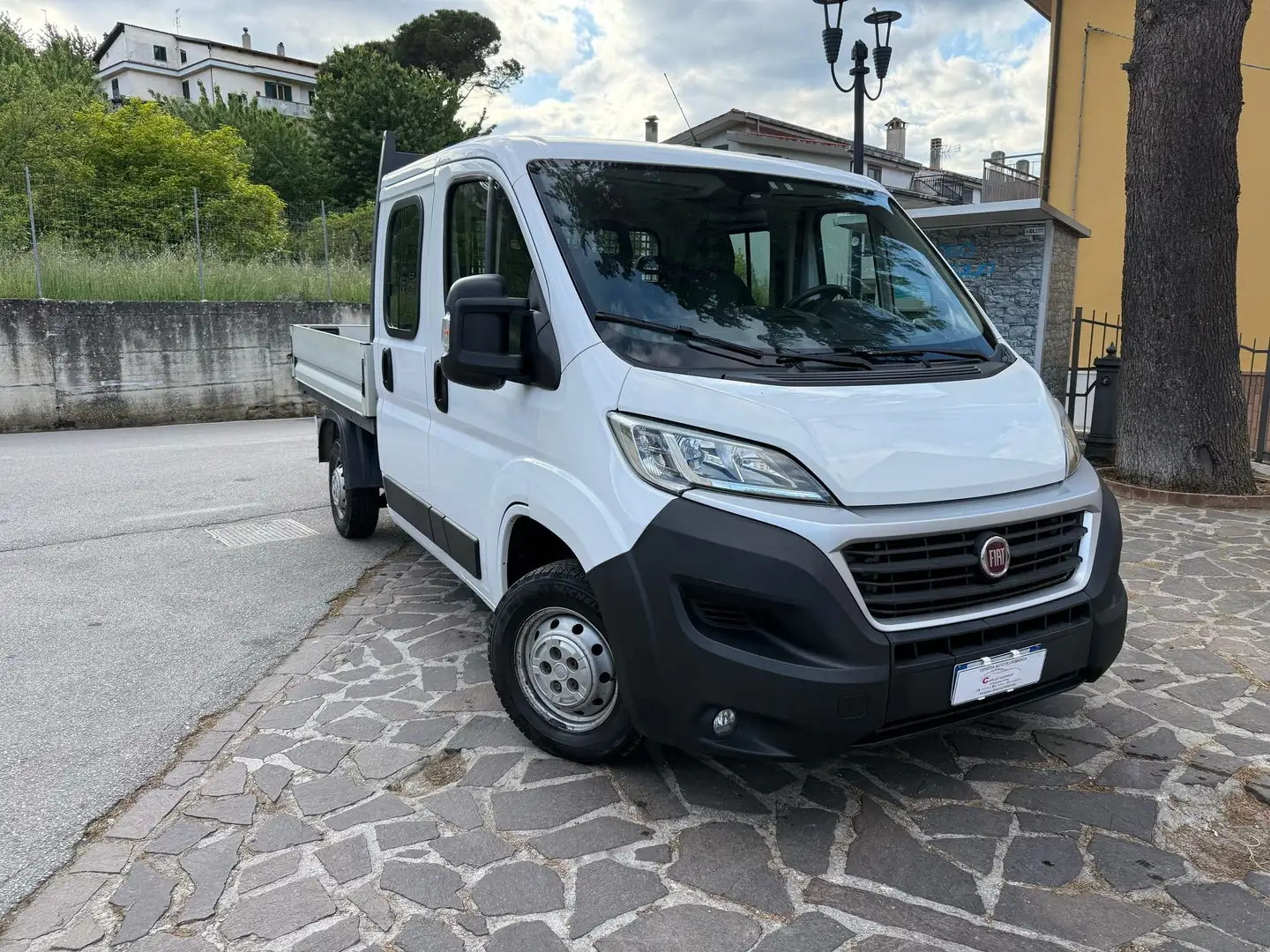 Fiat Ducato 2.0 Mjt 115cv Doppia Cabina Weiß - 1