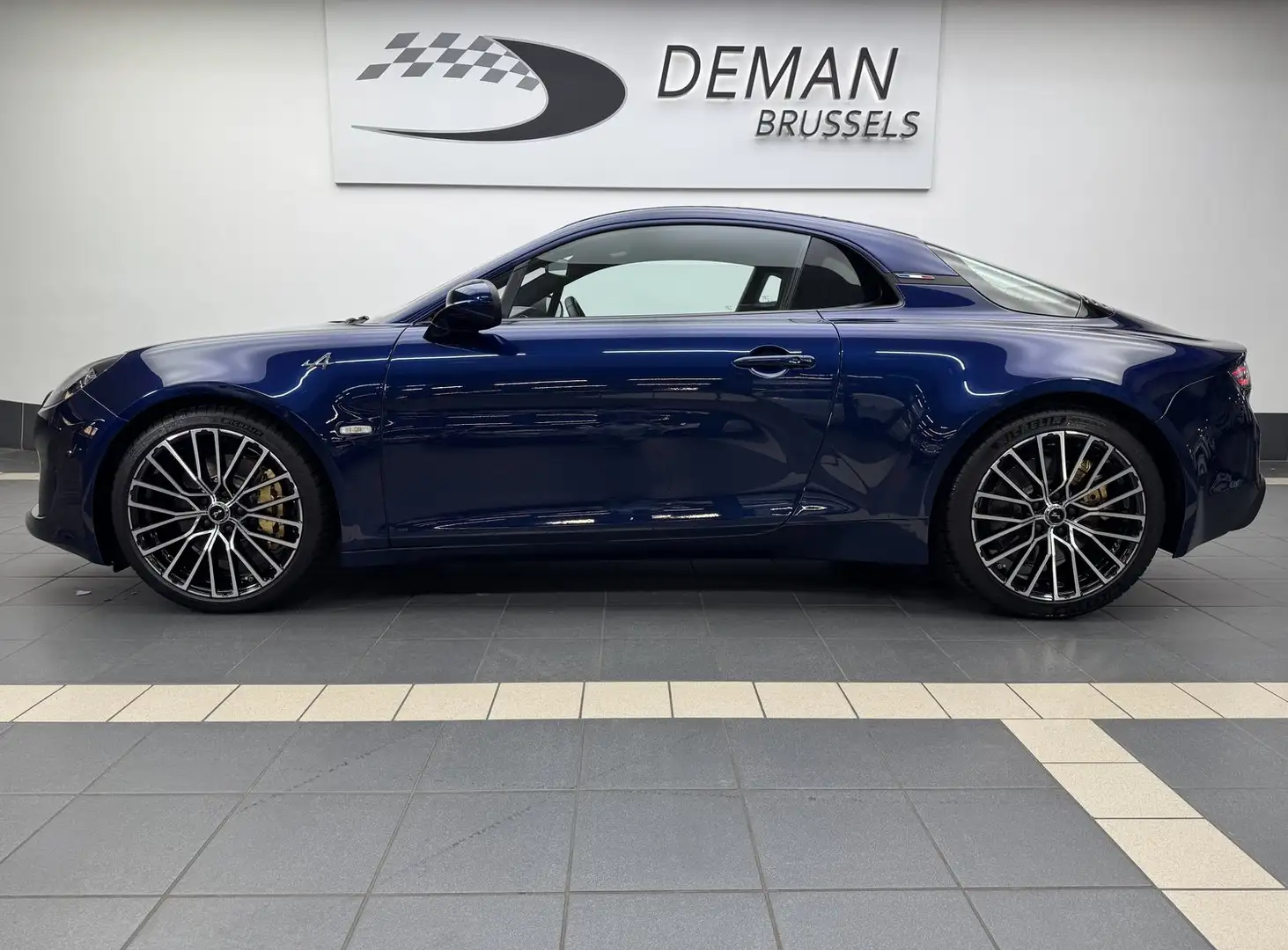Alpine A110 Echap. sport * Focal * Cam * CarPlay * Valises Синій - 2