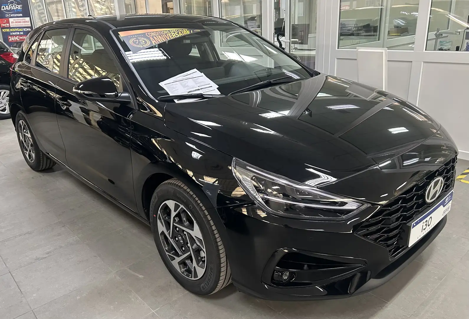 Hyundai i30 TWIST 1.0 T-GDi 100CV - NEUVE DE STOCK - 0 Km Zwart - 1