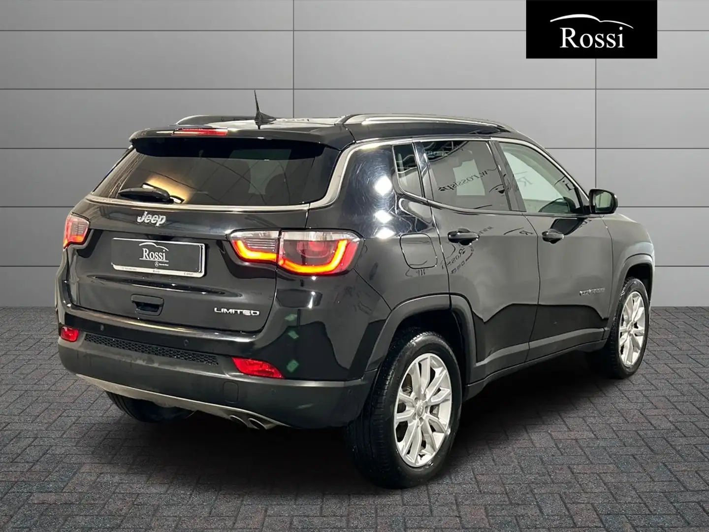 Jeep Compass 1.3 turbo t4 Limited 2wd 150cv ddct my20 Zwart - 2