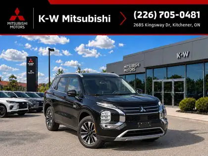 Black 2026 Mitsubishi Outlander Hybrid Plug-in   Automatic