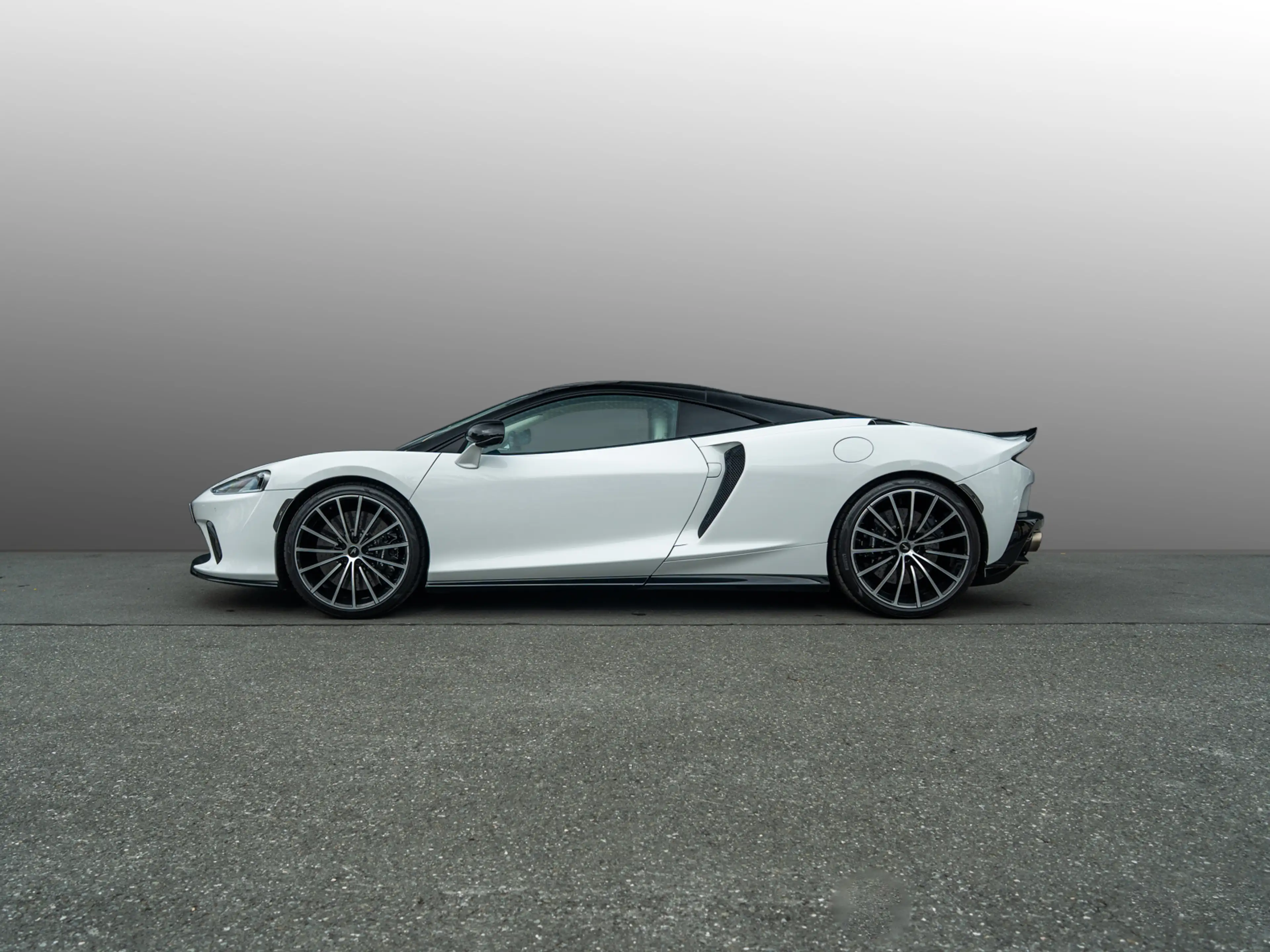 McLaren GT Titanium Sports Exhaust | Luxe — photo 3