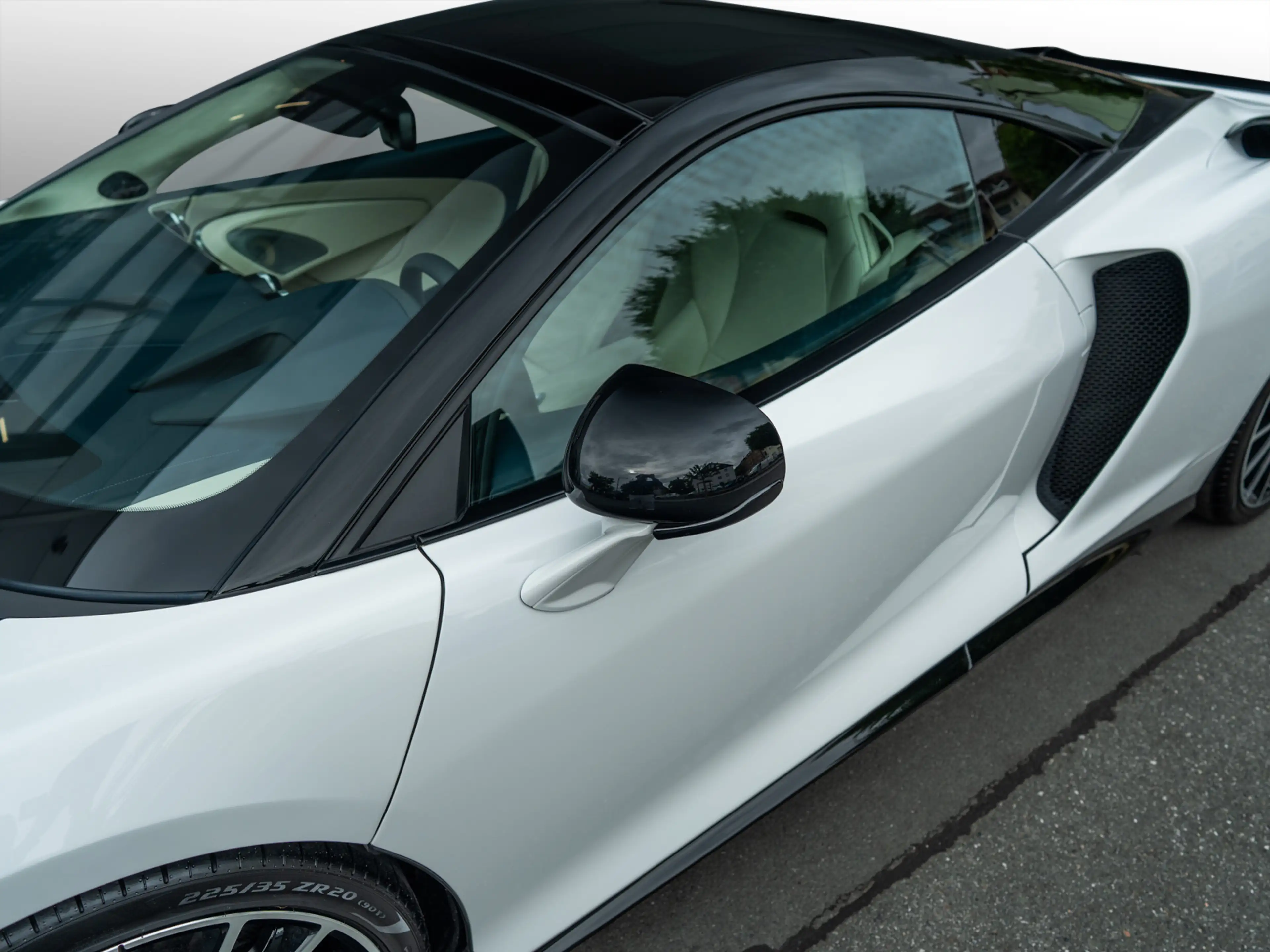 McLaren GT Titanium Sports Exhaust | Luxe — photo 15