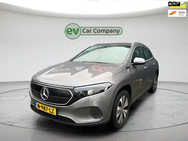 Mercedes-Benz EQA 250 Business Solution Luxury 67 kWh | SOH 92% | Panora
