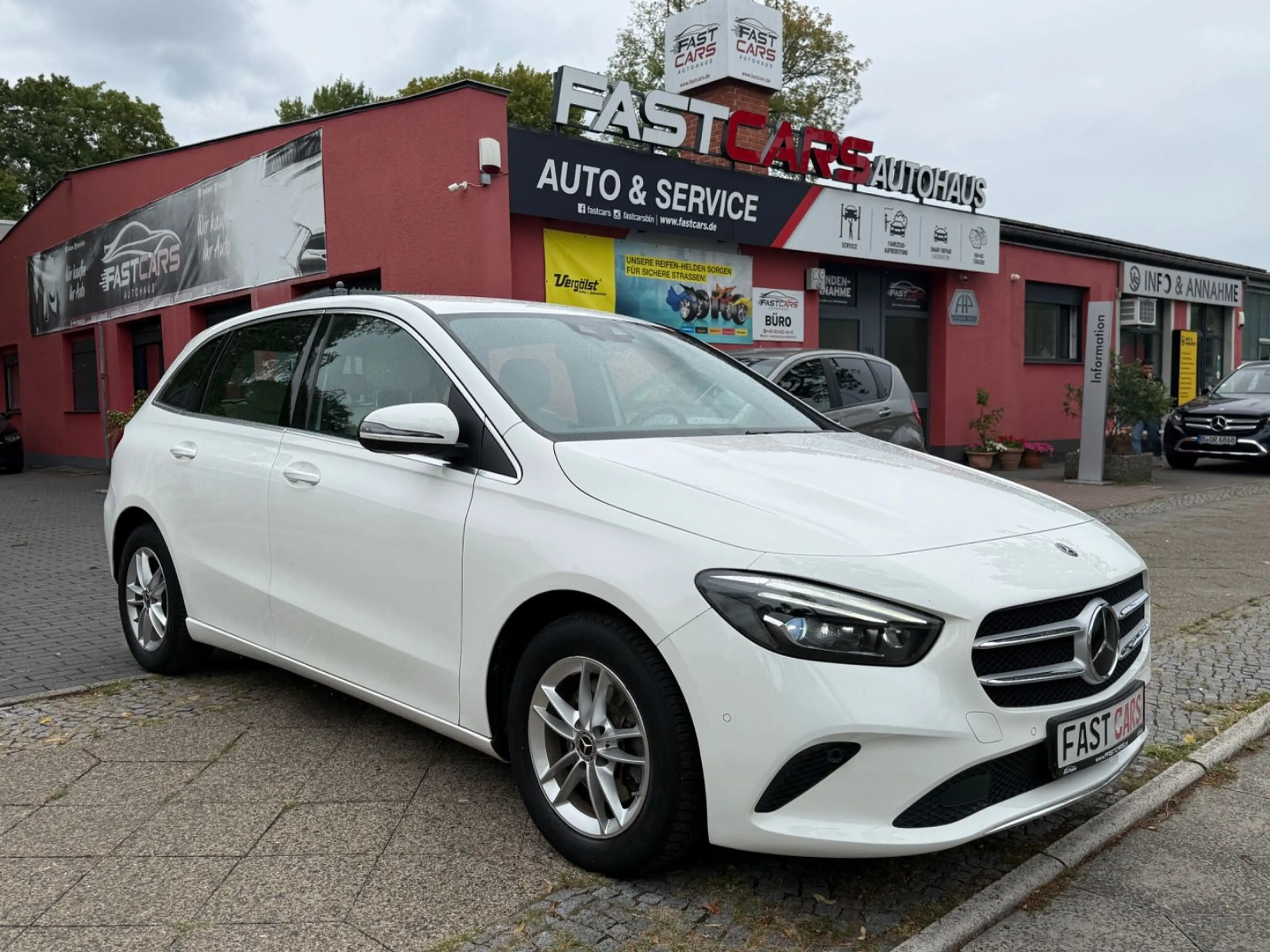Mercedes-Benz B 200 Progressive ACC Leder NAV KAM Top Ausstattung! — photo 2