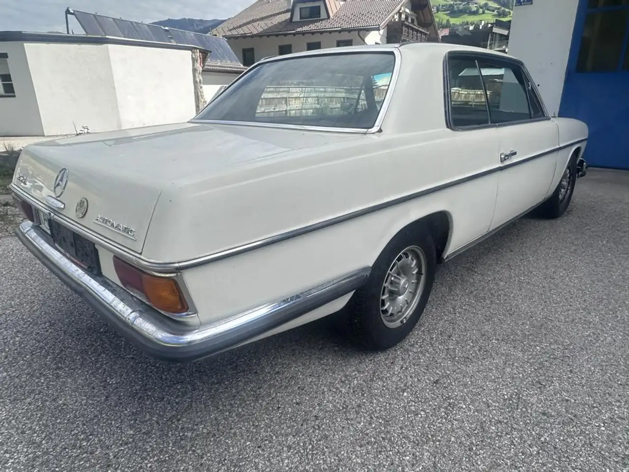 Mercedes-Benz 250 CE/8 Strich 8 Coupe /8 W114 Lenkradautom. 1.Serie, foto 7