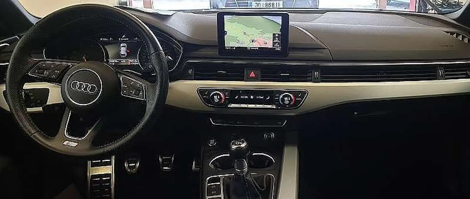 Audi A4 2,0 TDI Sport S-line,Xenon,Navi,Sportsitze Schwarz - 2
