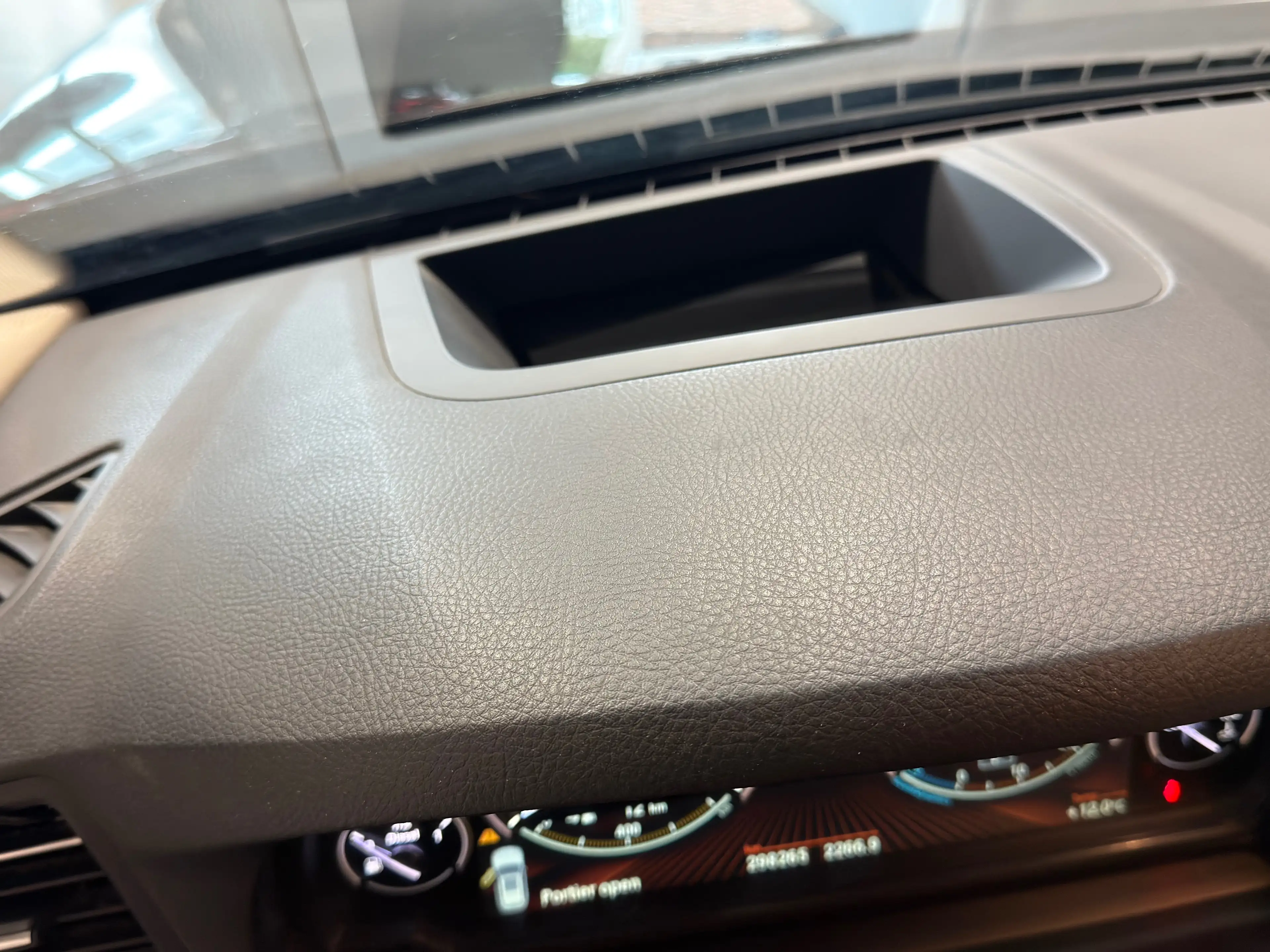 BMW 520 Da Touring | Xenon | Panodak | Trekhaak — photo 11