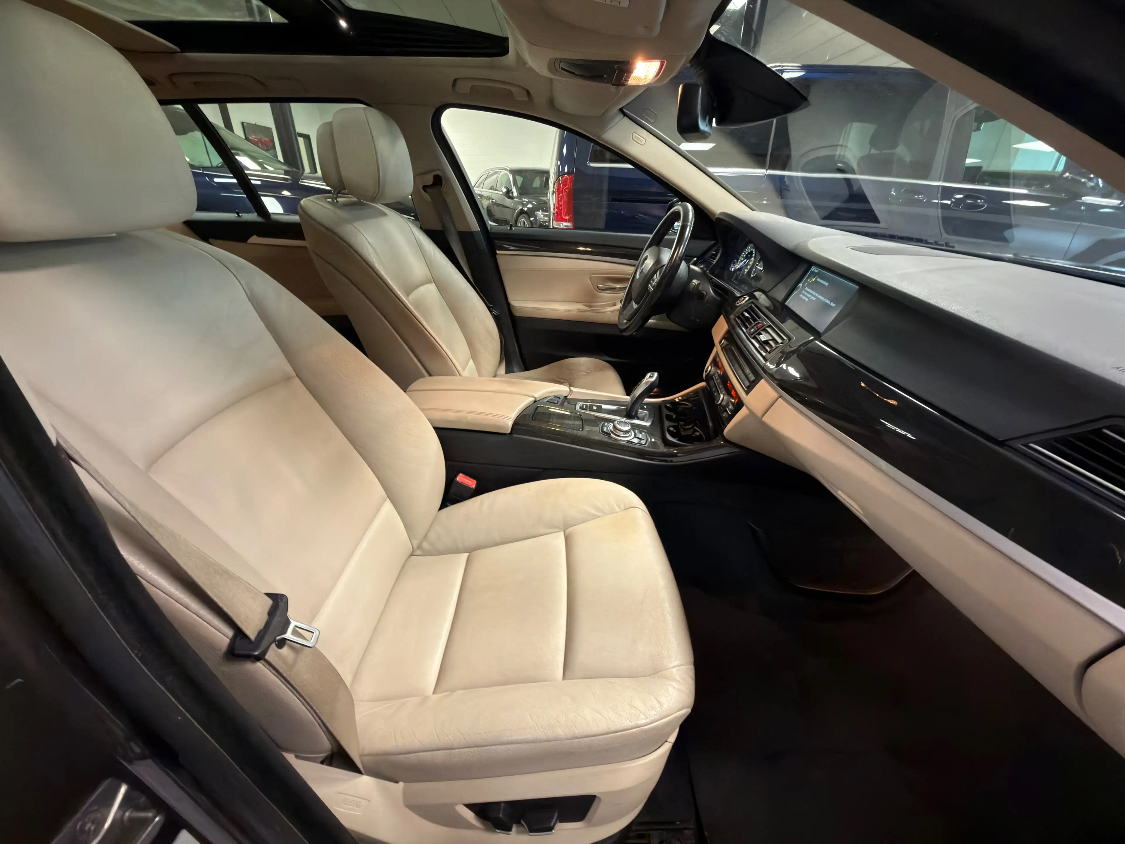 BMW 520 Da Touring | Xenon | Panodak | Trekhaak — photo 12
