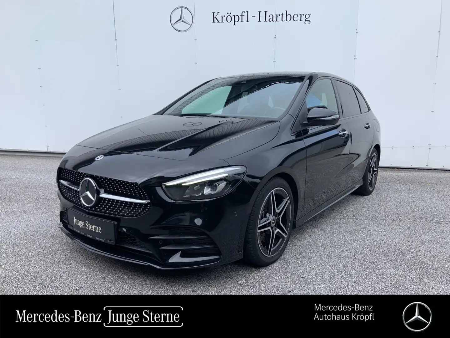 Mercedes-Benz B 220 d 4MATIC AMG Line Schwarz - 1
