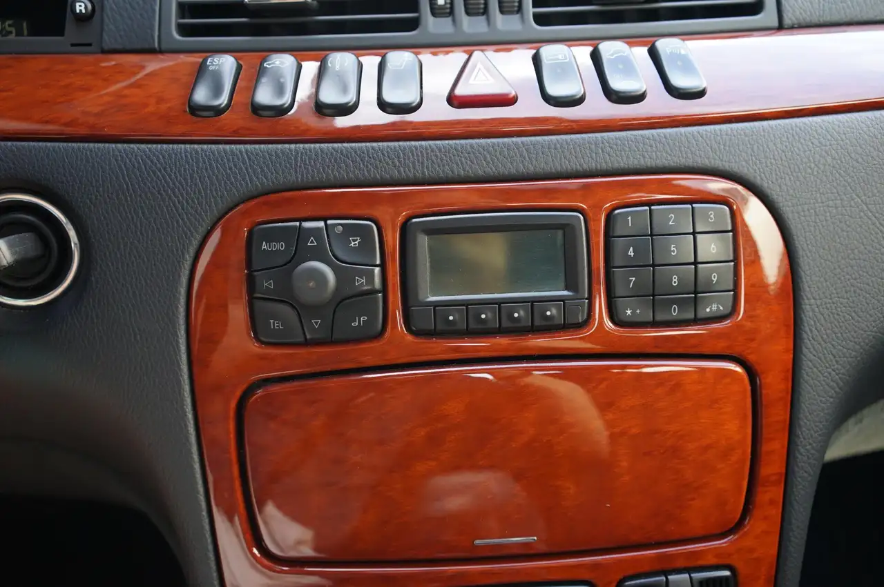 Mercedes-Benz S 320, foto 10