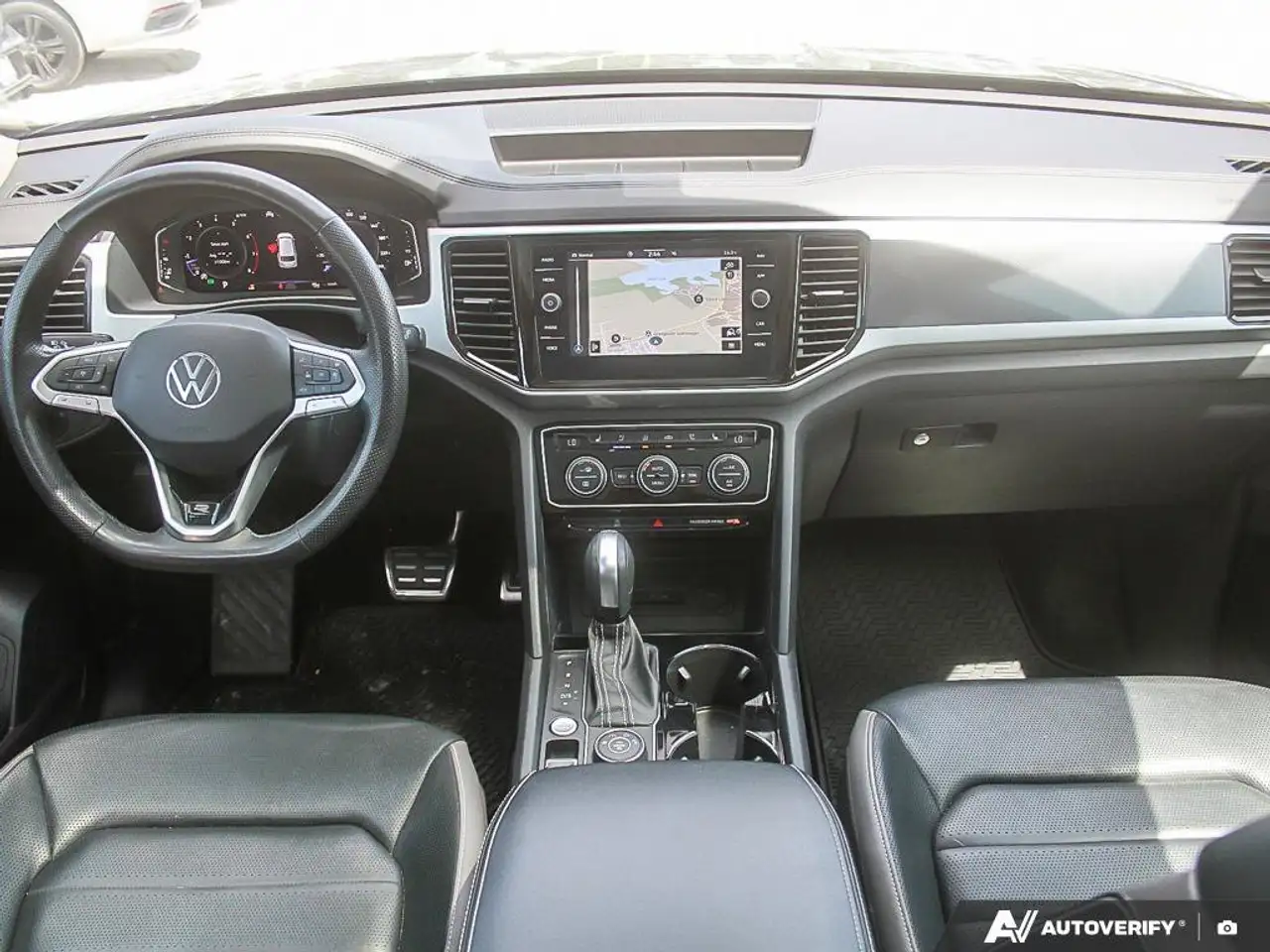 Volkswagen Atlas снимка Volkswagen Atlas