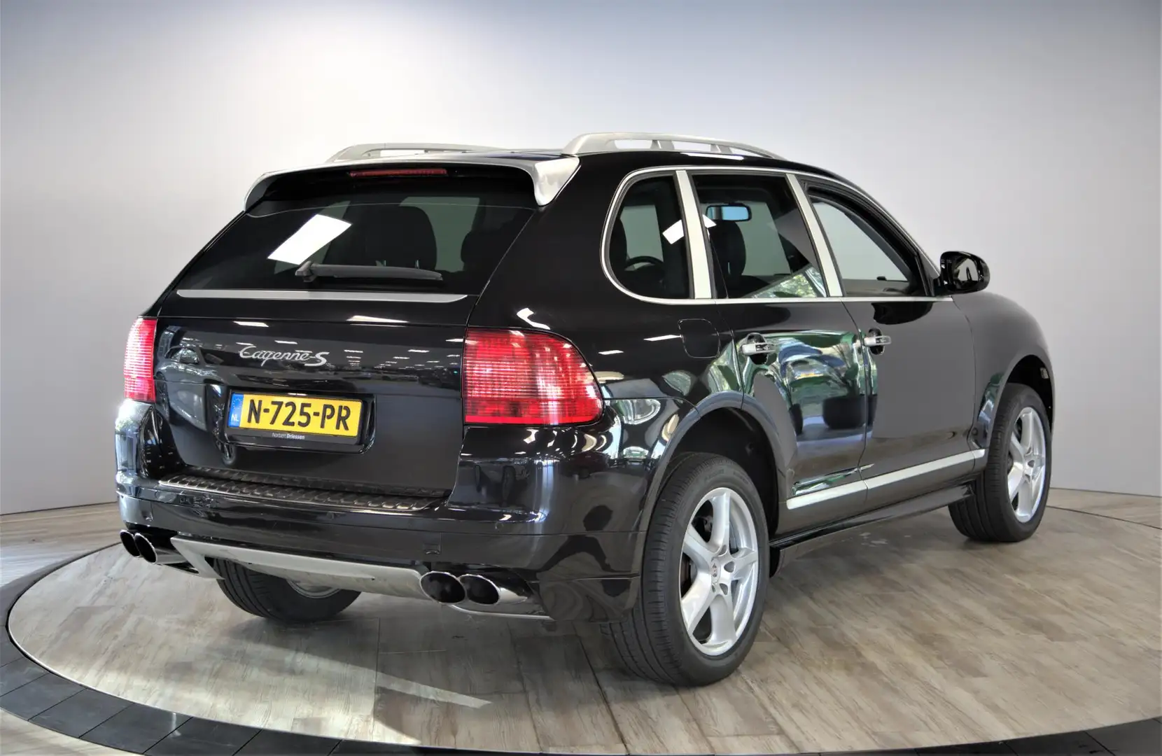Porsche Cayenne 4.5 S / YOUNGTIMER Fiscaal €7.839,- \ Trekhaak Noir - 2