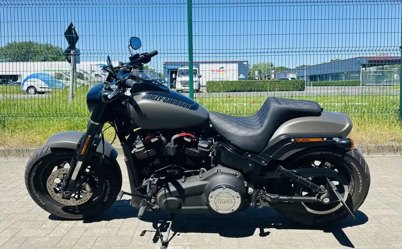 Harley-Davidson Fat Bob - foto 2