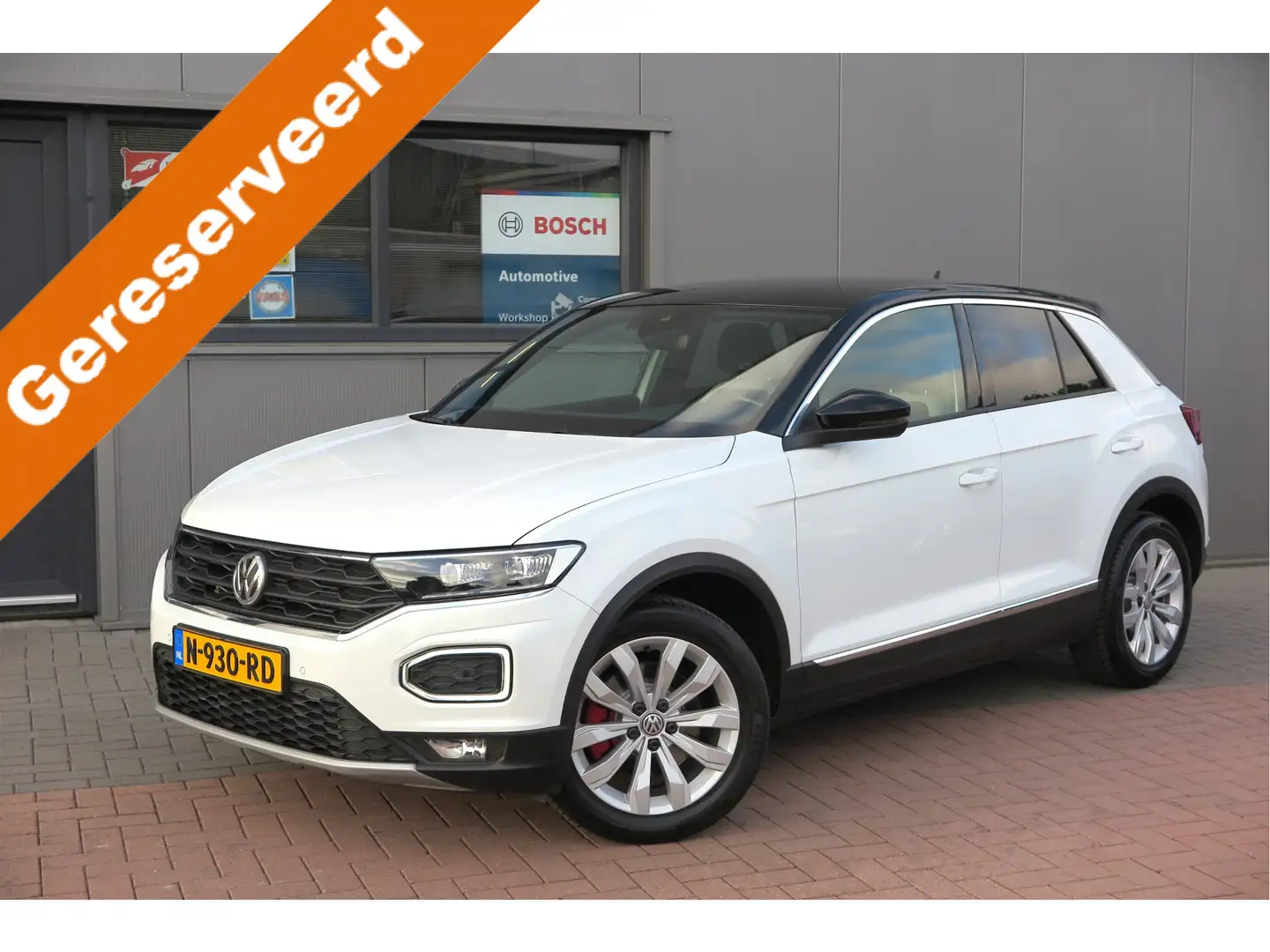 Volkswagen T-Roc 2.0 TSI 190pk DSG 4Motion Sport , Virtual cockpit Wit - 1