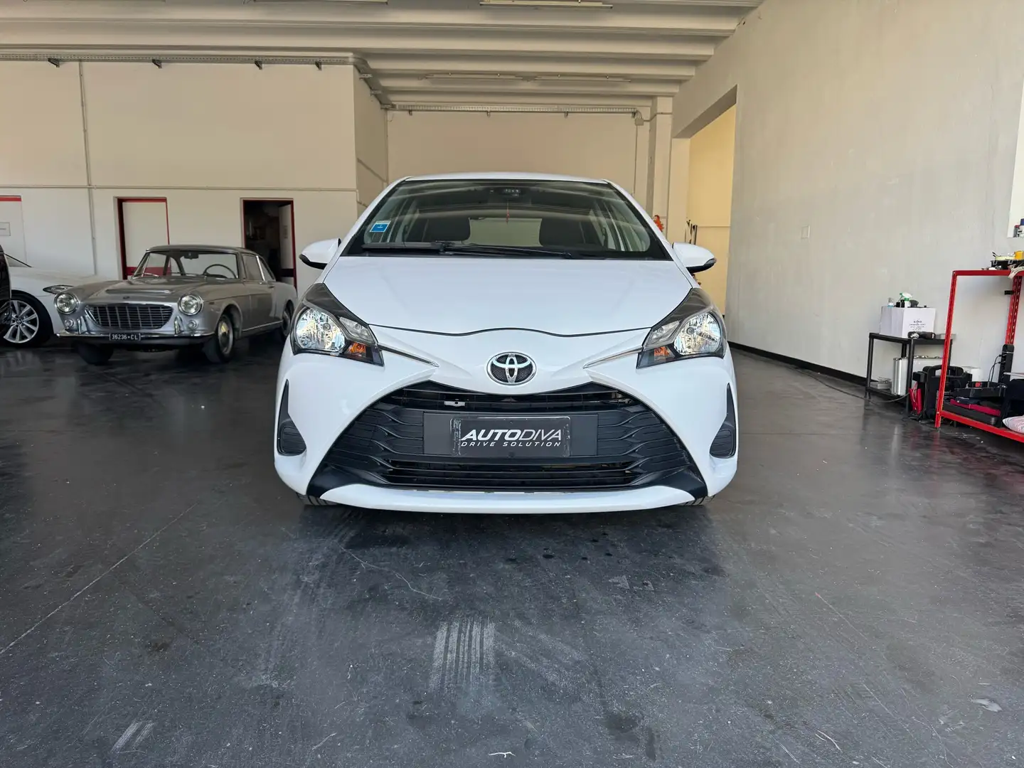 Toyota Yaris Yaris 5p 1.0 Cool #pronta#ok neopatentati# Bianco - 2