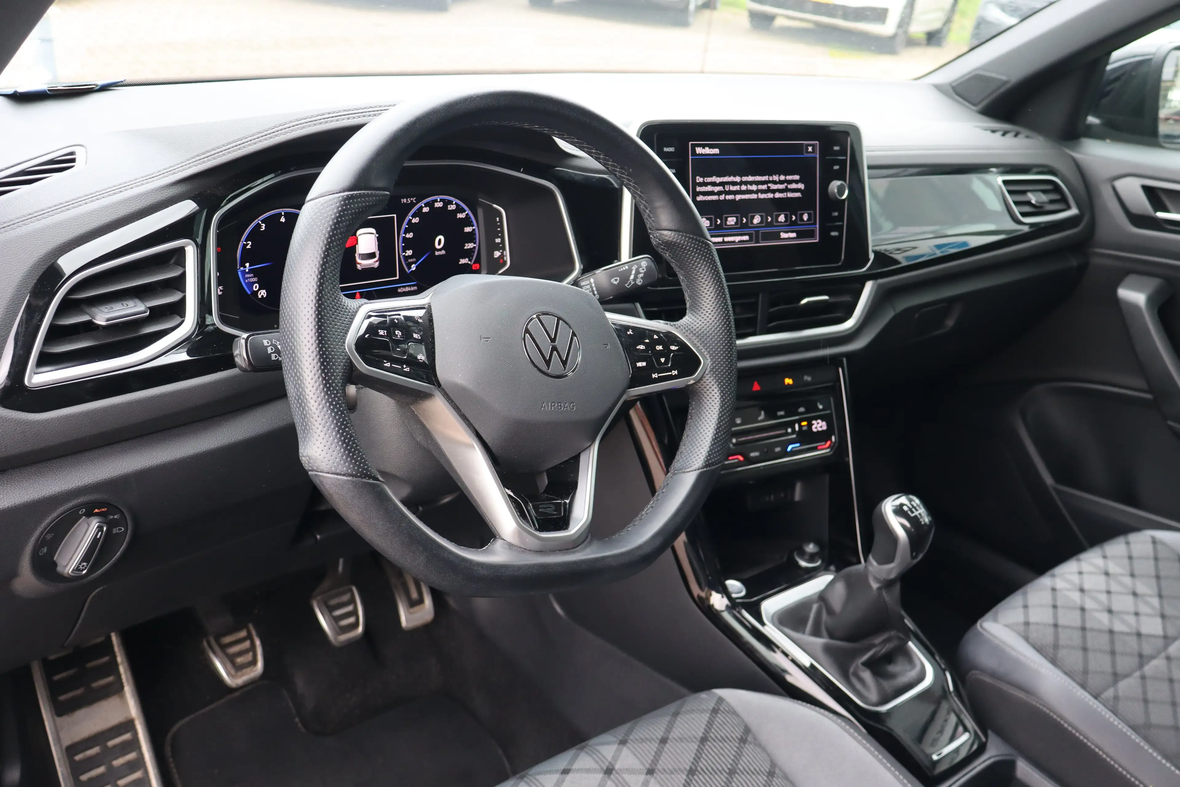 Volkswagen T-Roc 1.0 TSI R-Line Business+ 110PK | Achteruitrijcamer — photo 5