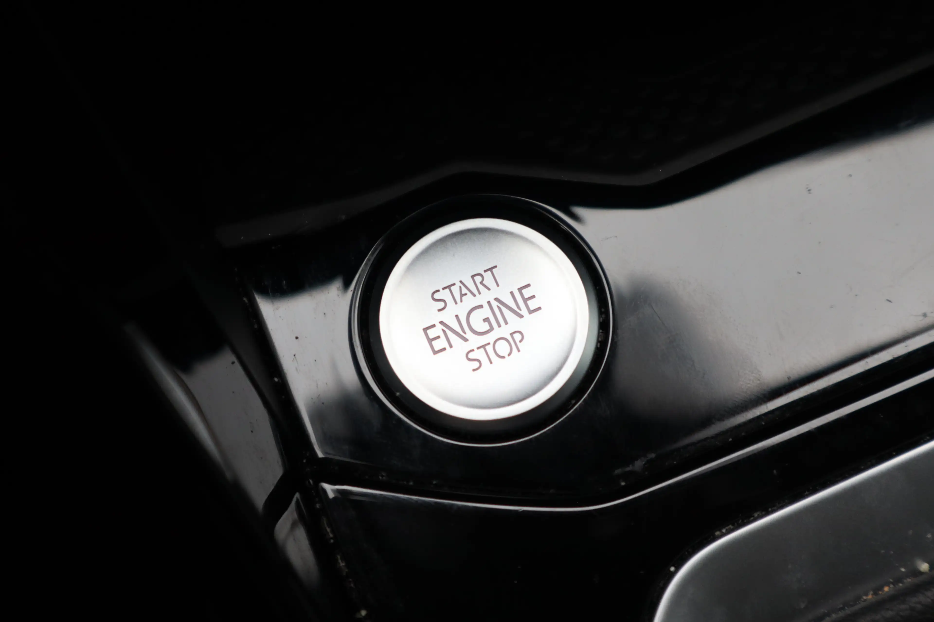Volkswagen T-Roc 1.0 TSI R-Line Business+ 110PK | Achteruitrijcamer — photo 12