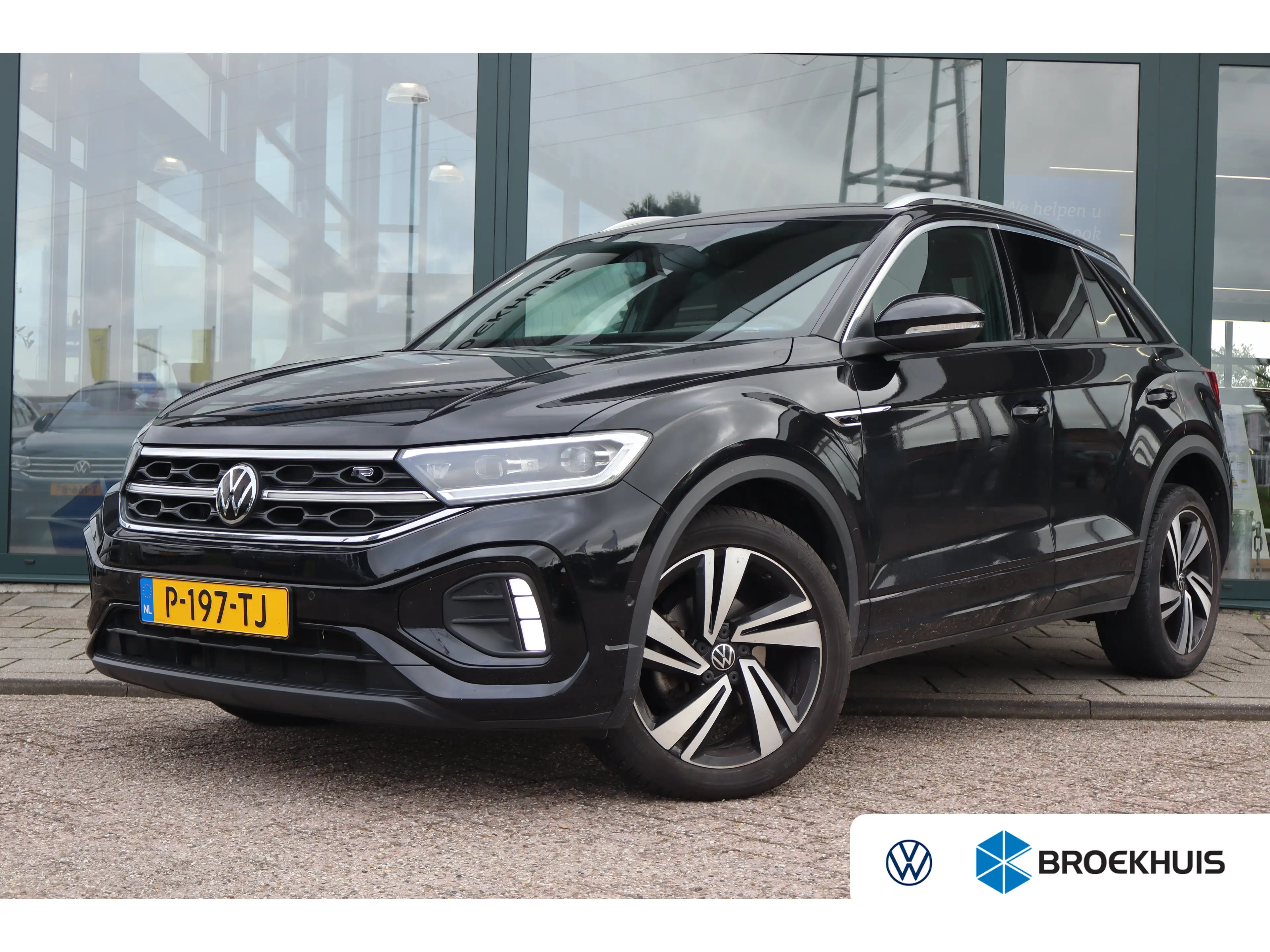Volkswagen T-Roc 1.0 TSI R-Line Business+ 110PK | Achteruitrijcamer