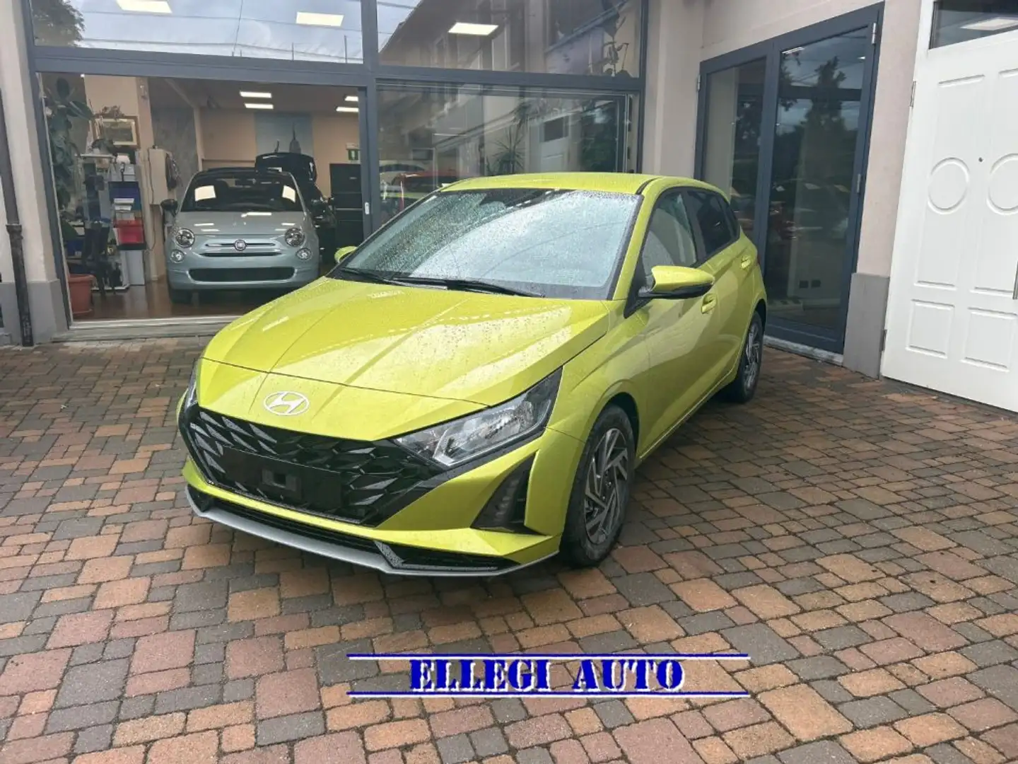 Hyundai i20 PROMO FINANZ. 1.0 100 CV Connectline KM 0 Giallo - 2