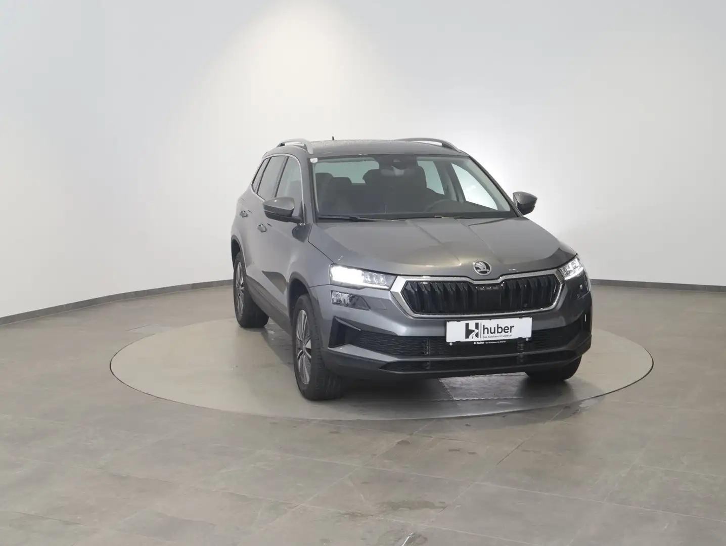 Skoda Karoq 4x4 Selection TDI DSG Grau - 2