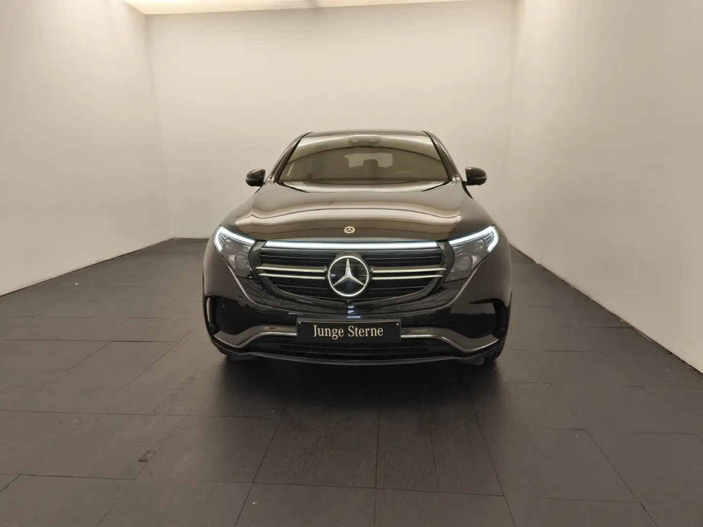 Mercedes-Benz EQC 400 EQC 400 4M AMG Distro AHK Schiebedach 360Cam Navi Noir - 2