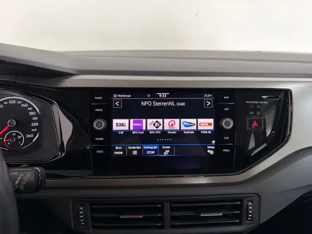 Volkswagen Polo view 10