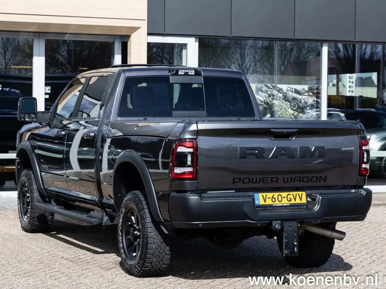 Dodge RAM 2024 — фото 10