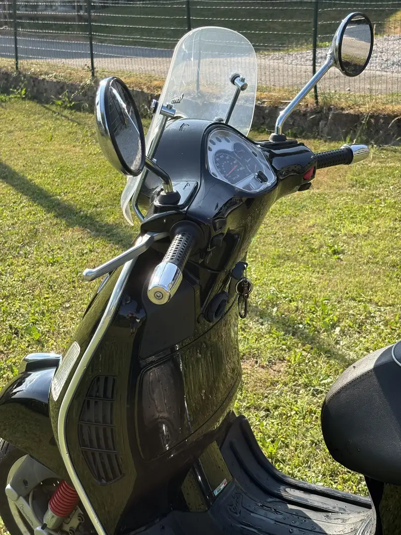 Piaggio GTS 300 GTS 300 Czarny - 2