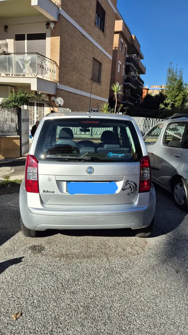 Fiat Idea 1.4 16v Black Motion - 2