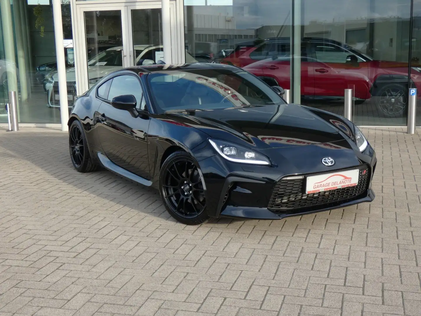 Toyota GR86 2.4i Boxer Sport +Camera+Dodehoek+Zetelverwarming Zwart - 1