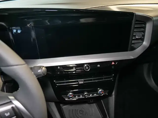 Opel Mokka-E view 15