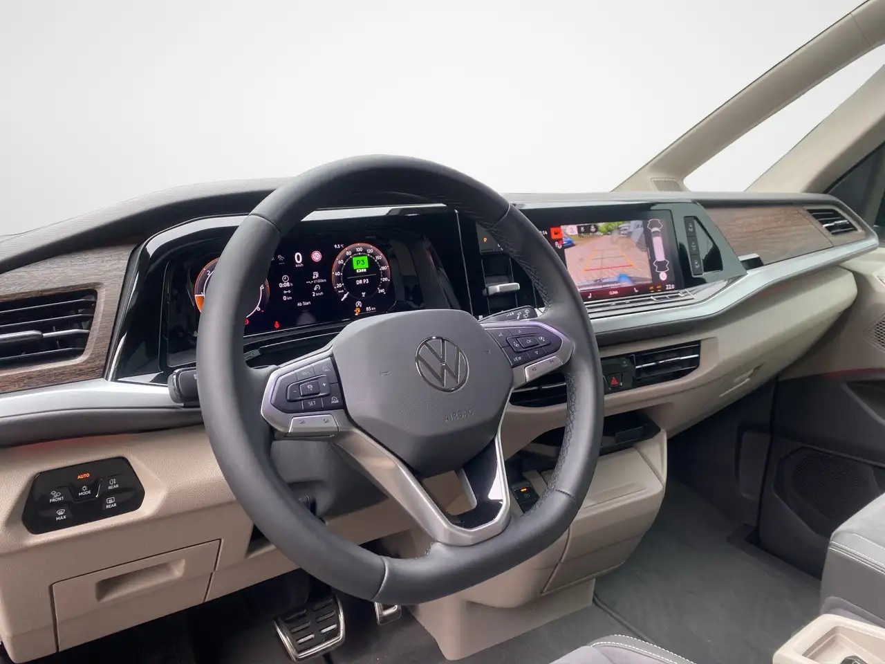 Volkswagen T7 Multivan 2.0 TDI DSG Style lang 8