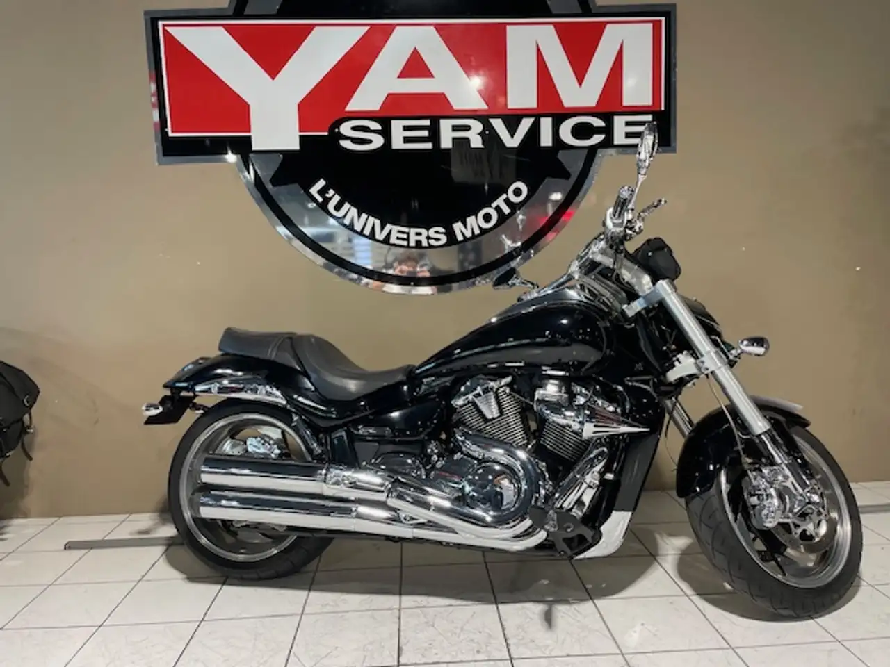Suzuki VZR 1800