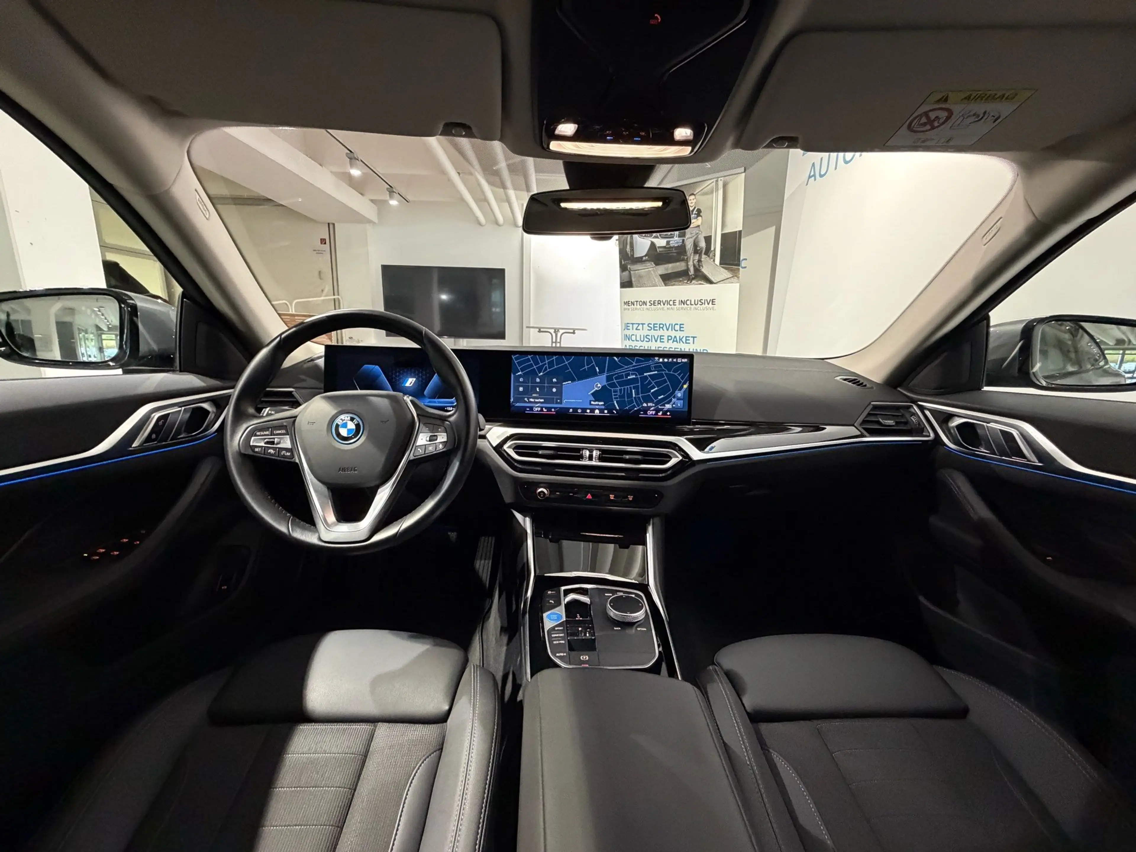 BMW i4 eDrive40 — photo 12