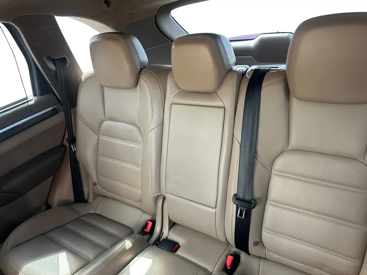 Porsche Cayenne снимка Porsche Cayenne
