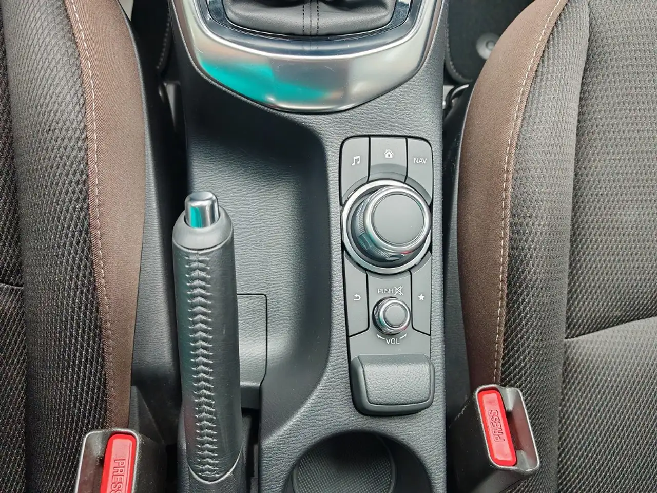 Mazda 2 SKYACTIV-G 90, миниатюра 18