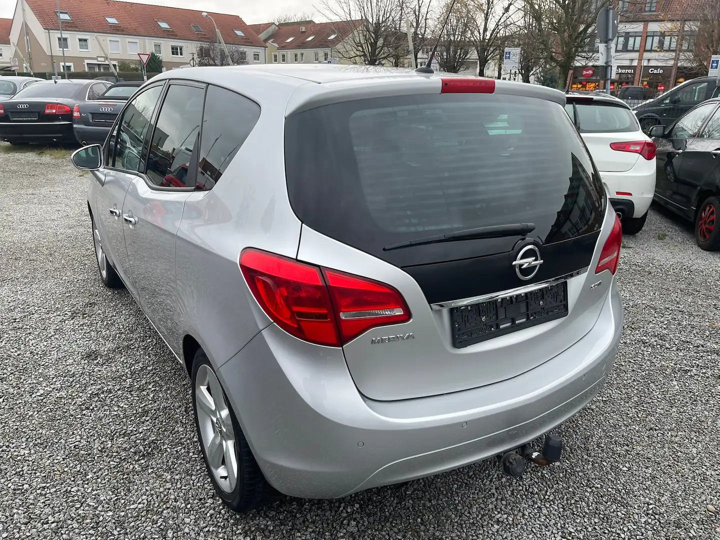 Opel Meriva B Innovation,Automatik, Plateado - 2