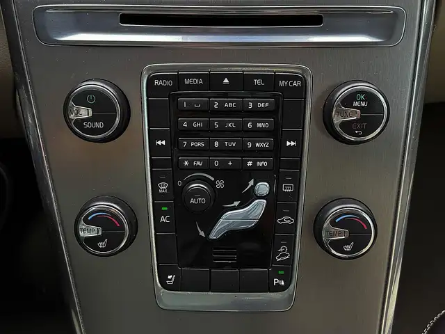 Volvo XC60 view 13