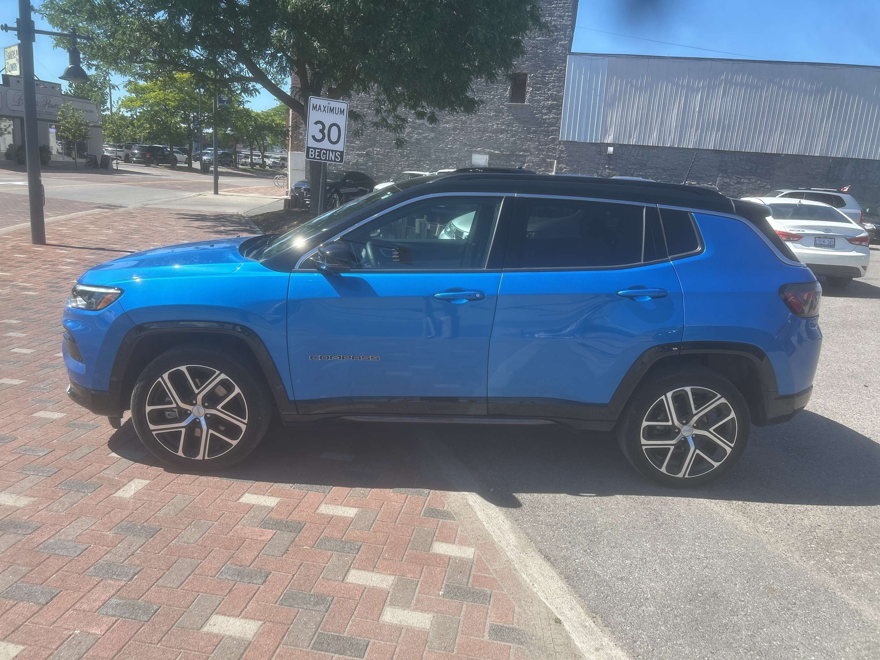 2024 Jeep Compass Limited — снимка 1