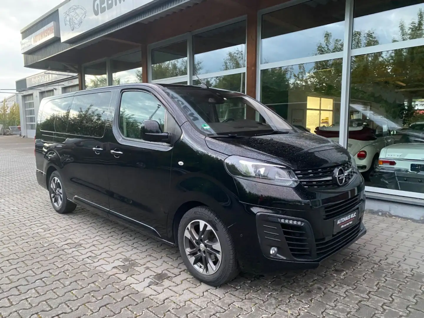 Opel Zafira Life Innovation L3 Massage Pano AHK R-Cam Schwarz - 1