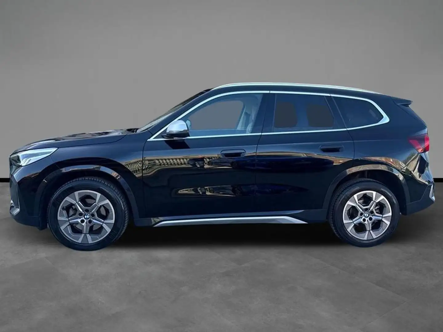 BMW X1 sdrive18d X-Line auto Nero - 2