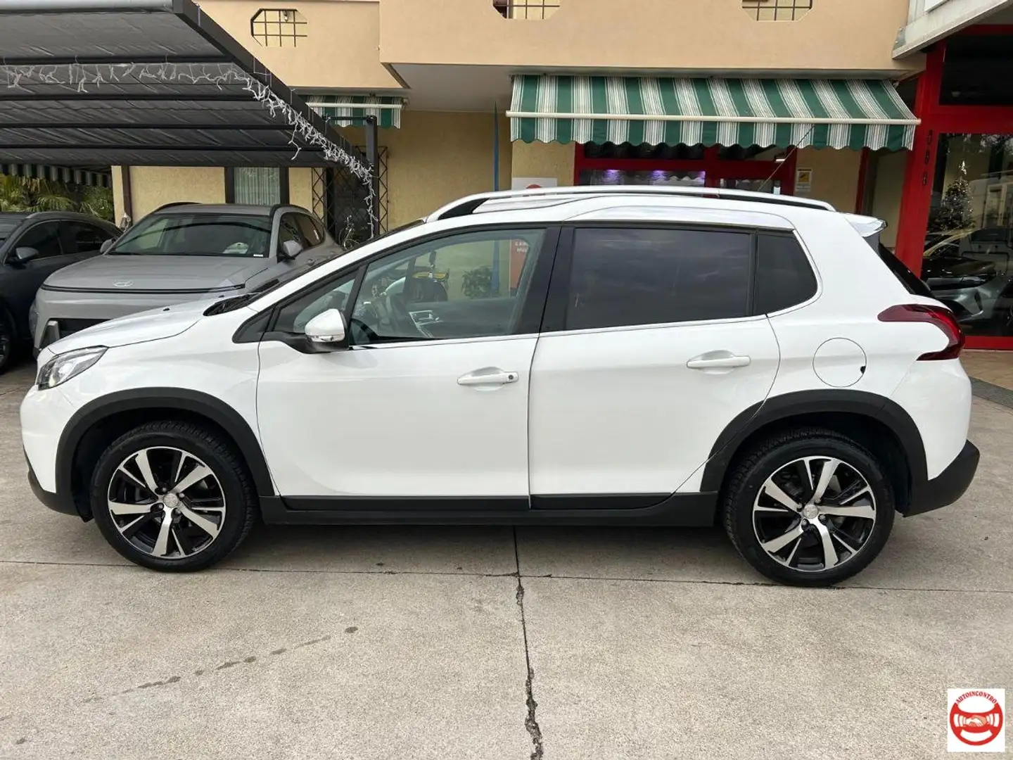 Peugeot 2008 PureTech Turbo 110 EAT6 S&S Allure Blanc - 2