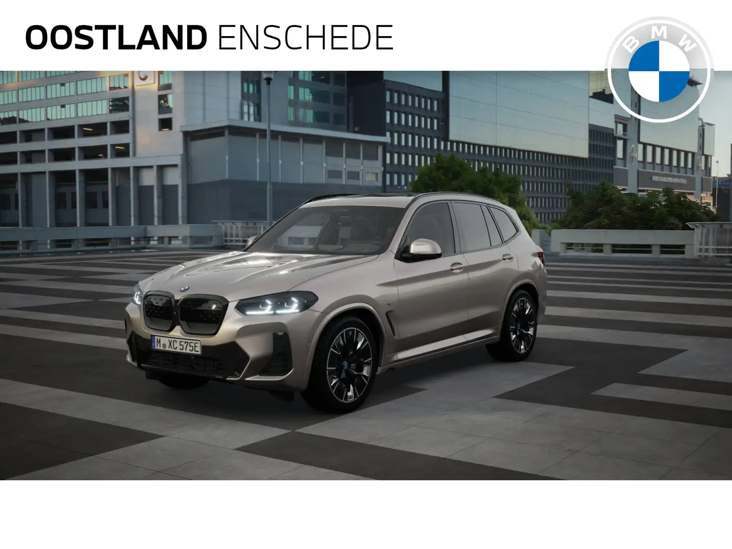 BMW iX3 High Executive 80 kWh / Trekhaak / Adaptieve LED / Zilver - 1