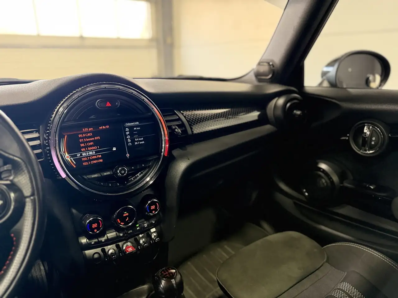 MINI 3 Door photo MINI 3 Door