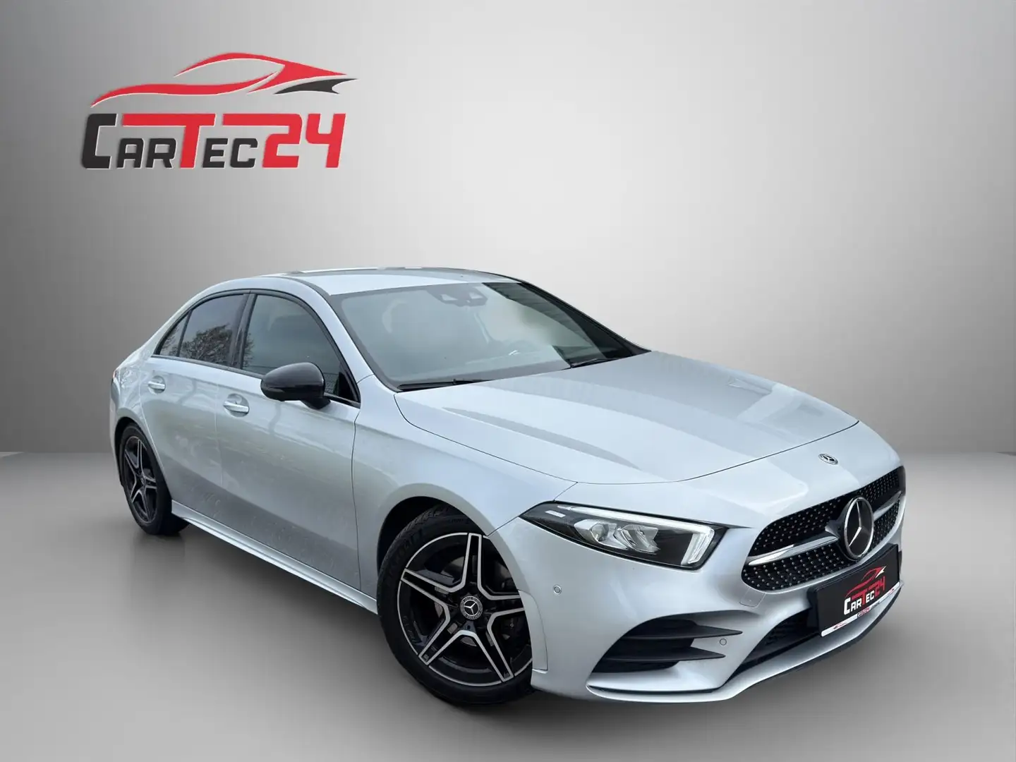 Mercedes-Benz A 180 d Limousine Aut. *AMG, AMBI, ACC, 360°, WIDESC* Silber - 1