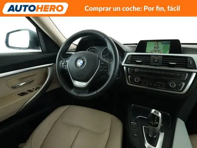 BMW 5 Series view 14