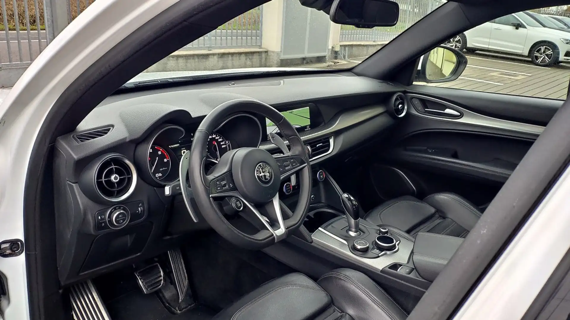 Alfa Romeo Stelvio SOLO PER COMM SENZA GARANZIA Wit - 2
